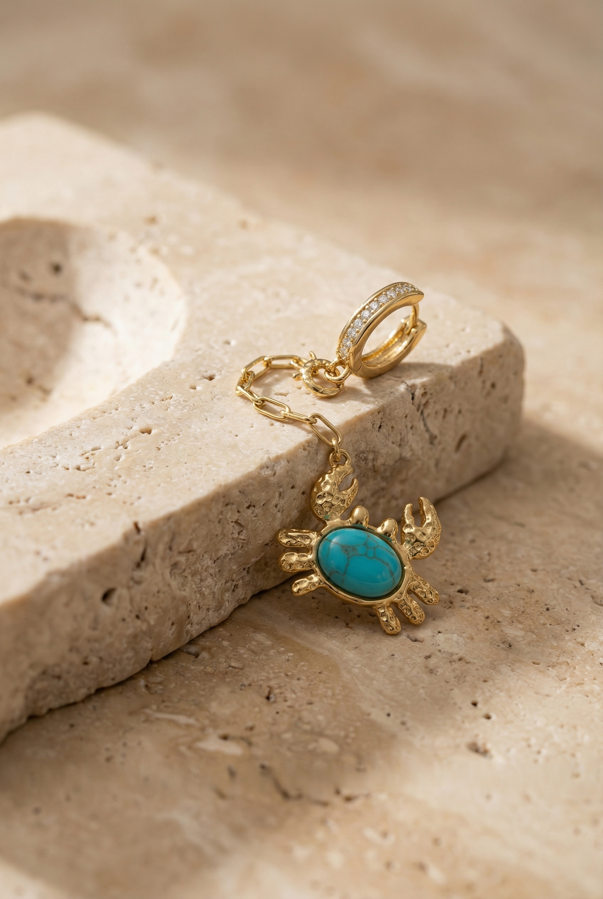 TAŞLI YENGEÇ CHARM GOLD