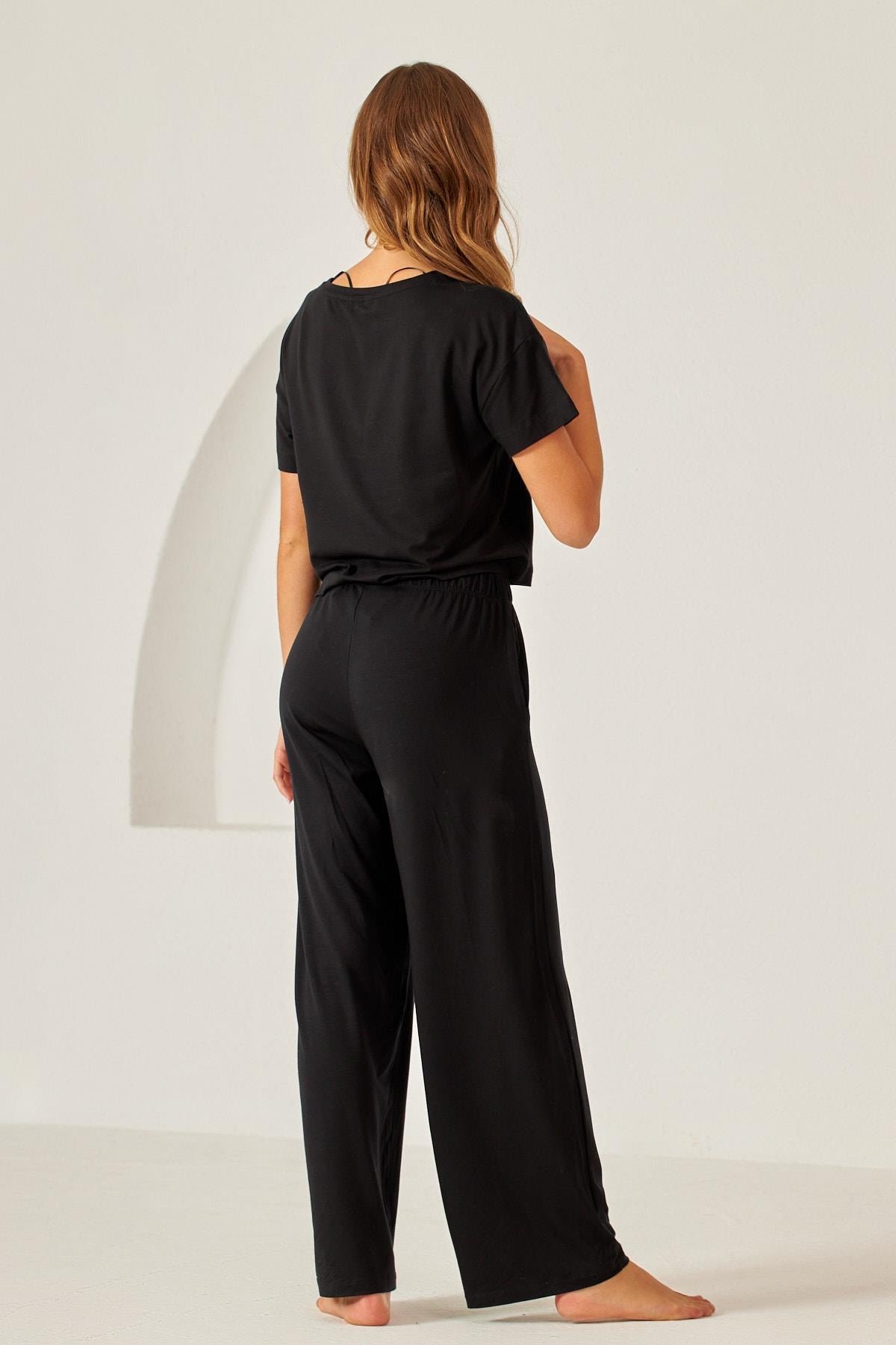 LUXURY WOMEN'S SHORT SLEEVE TSHIRT BLACK