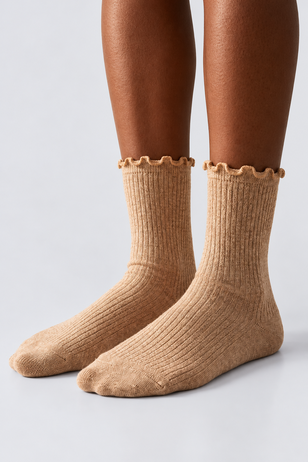 WOMEN ANKLE FRILLED SOCKET SOCKS BROWN