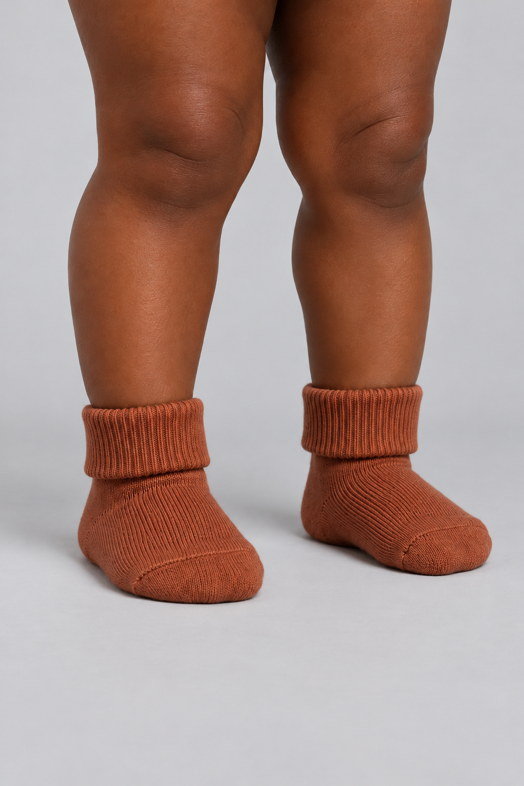 5PCK BOXED NEWBORN SOCKS BROWN MIX