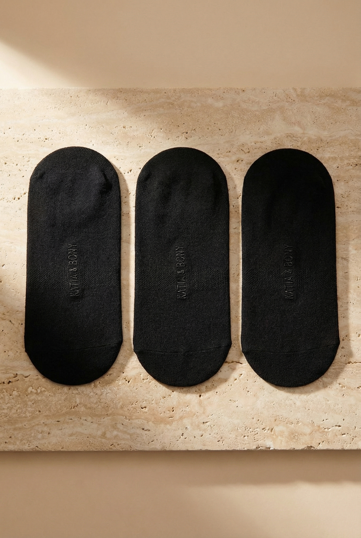 3PCK  BASIC MEN INVISIBLE SOCKS BLACK-BLACK-BLACK