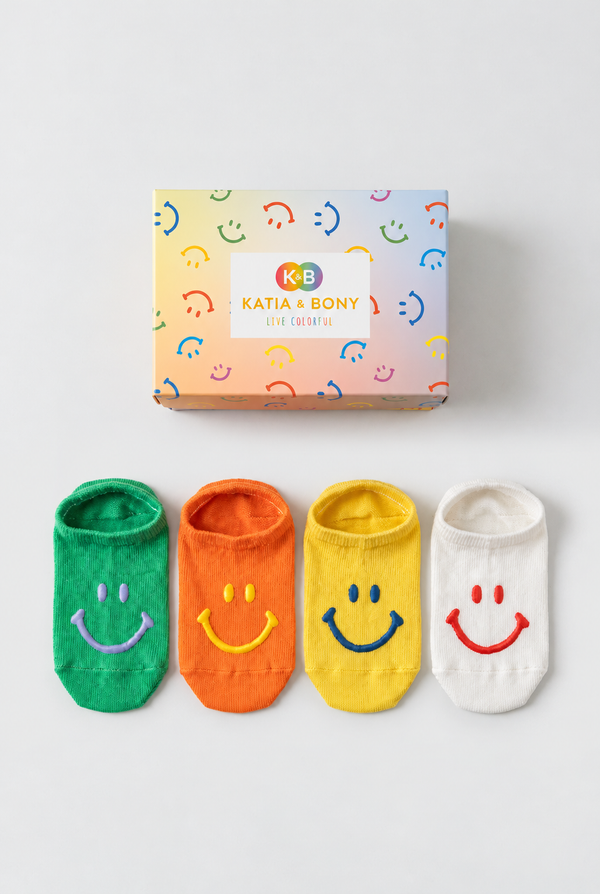 4PCK SMILEY-FACED BOXED CHILDREN'S INVISIBLE SOCKS MIX