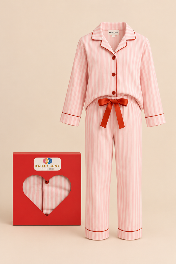 HEART BUTTONED GIRLS BOXED PYJAMAS SET PINK
