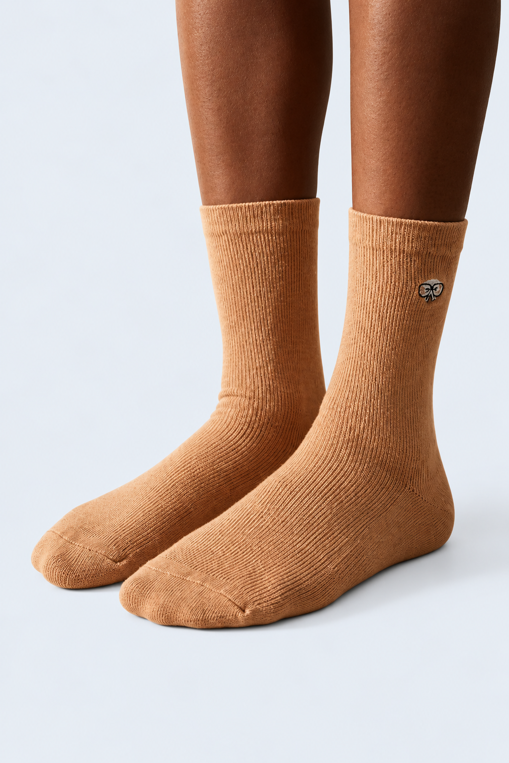 EMBROIDERED UNISEX ANKLE SOCKS BEIGE