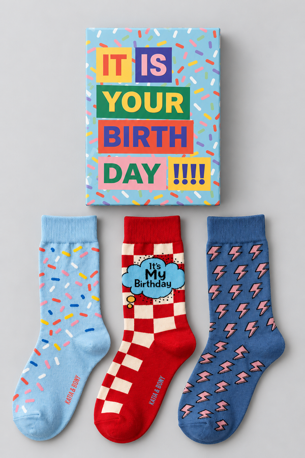 3PCK BIRTHDAY BOXED UNISEX SOCKS MIX