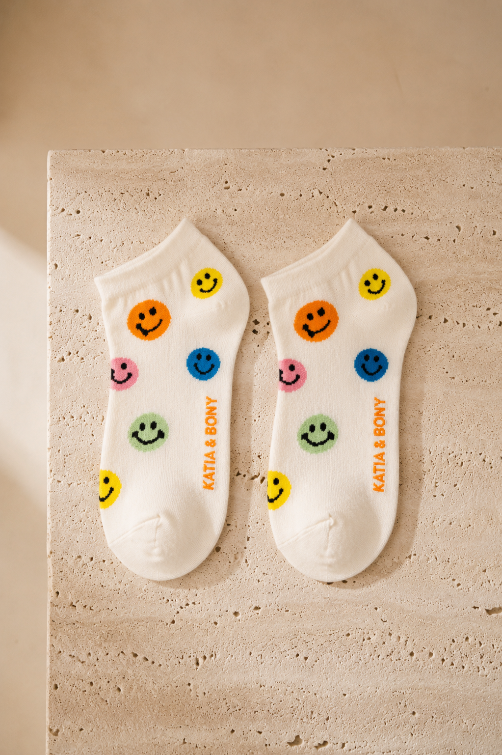 2PCK SMILING FACE CHILDREN'S STEP SOCKS MIX