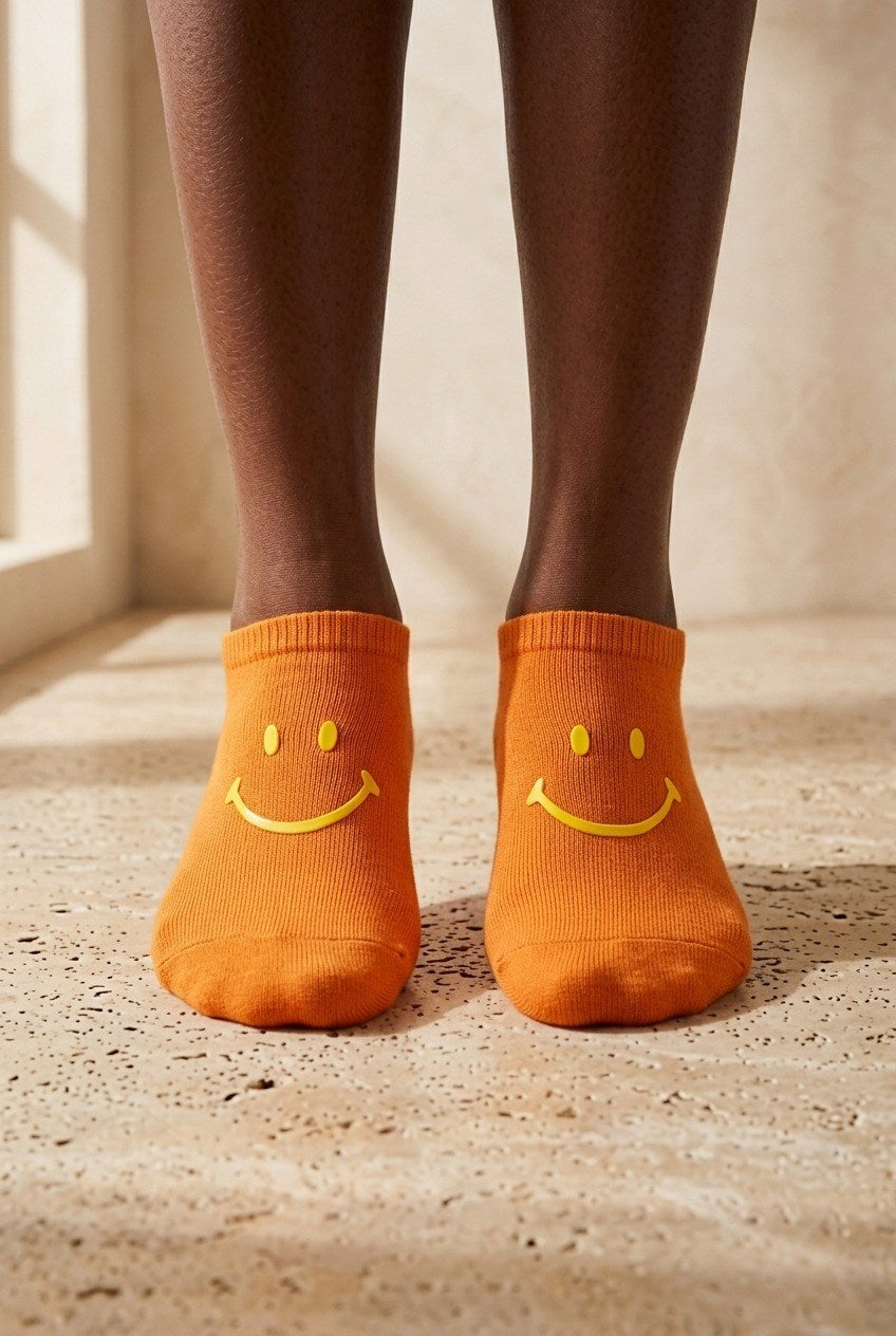 4PCK SMILEY-FACED BOXED CHILDREN'S INVISIBLE SOCKS MIX