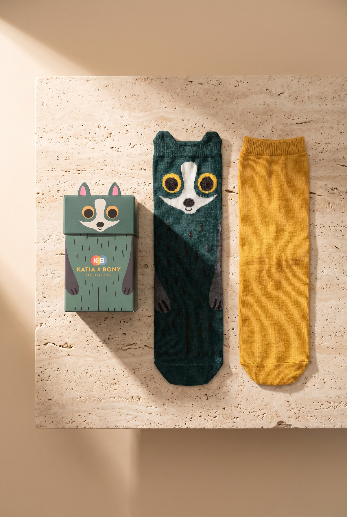 2PCK RACCOON BOXED CHILDREN'S SOCKS GREEN MIX