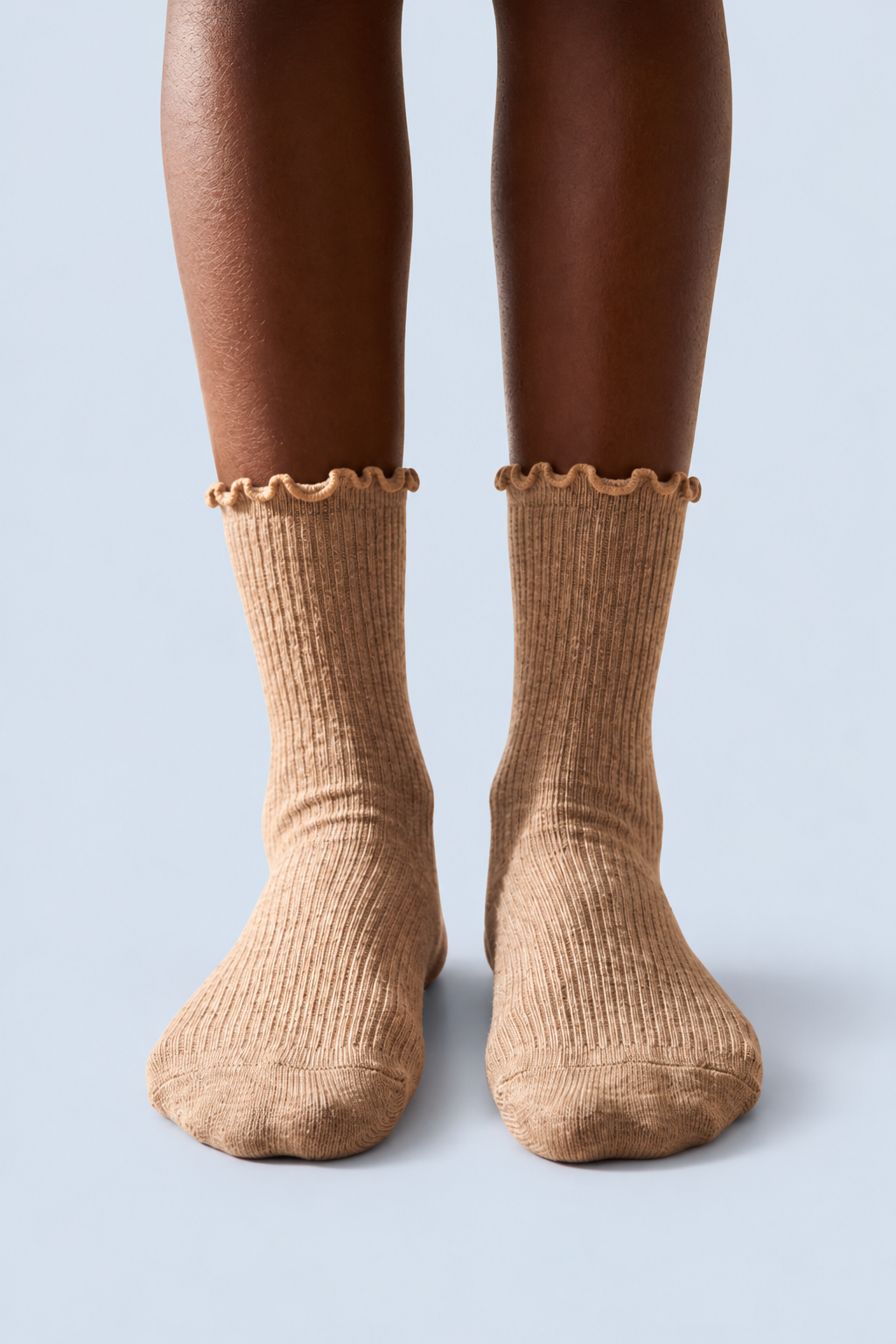 WOMEN ANKLE FRILLED SOCKET SOCKS BROWN