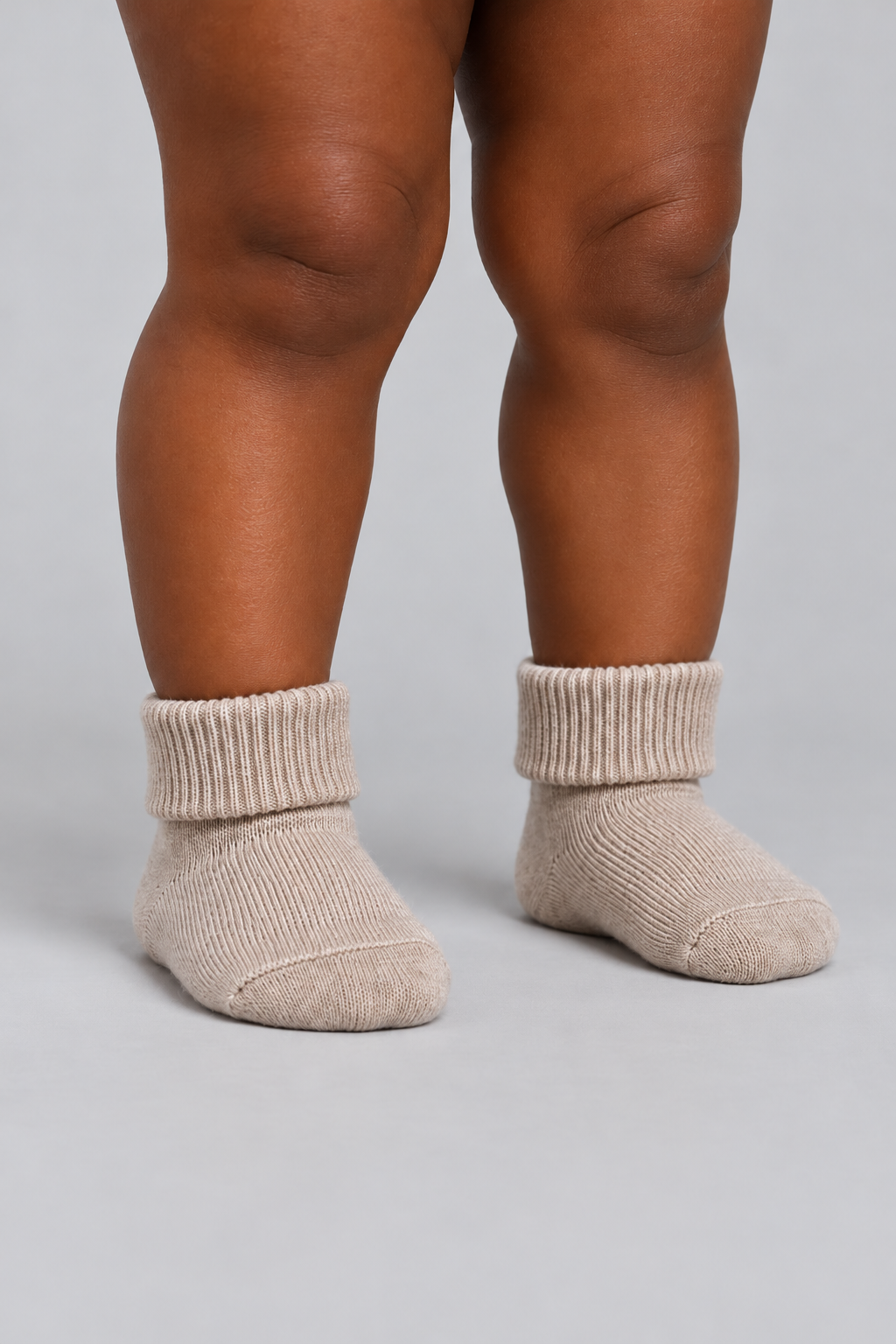 5PCK BOXED NEWBORN SOCKS BROWN MIX