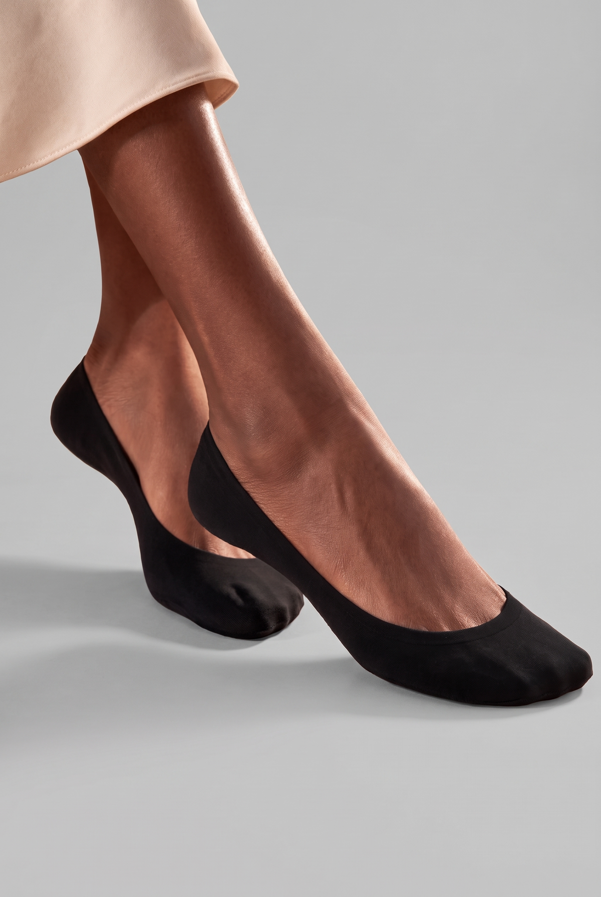 WOMEN INVISIBLE SOCKS BLACK