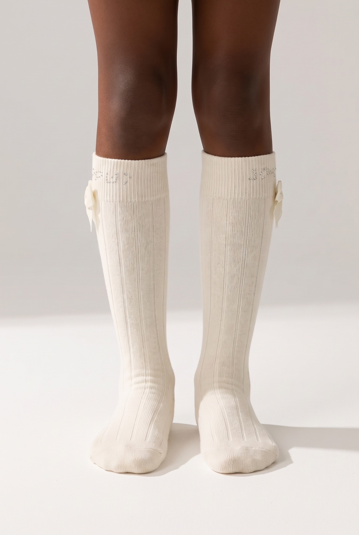 LETS PARTY KIDS KNEEHIGH SOCKS ECRU