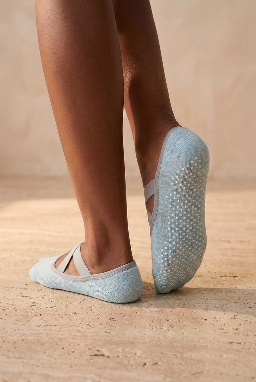 2PCK ASTA YOGA WOMEN INVISIBLE SOCKS L.BLUE/LILAC