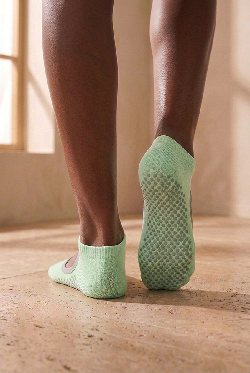 2PCK ASTA YOGA WOMEN STEP SOCKS PINK/LIGHT GREEN