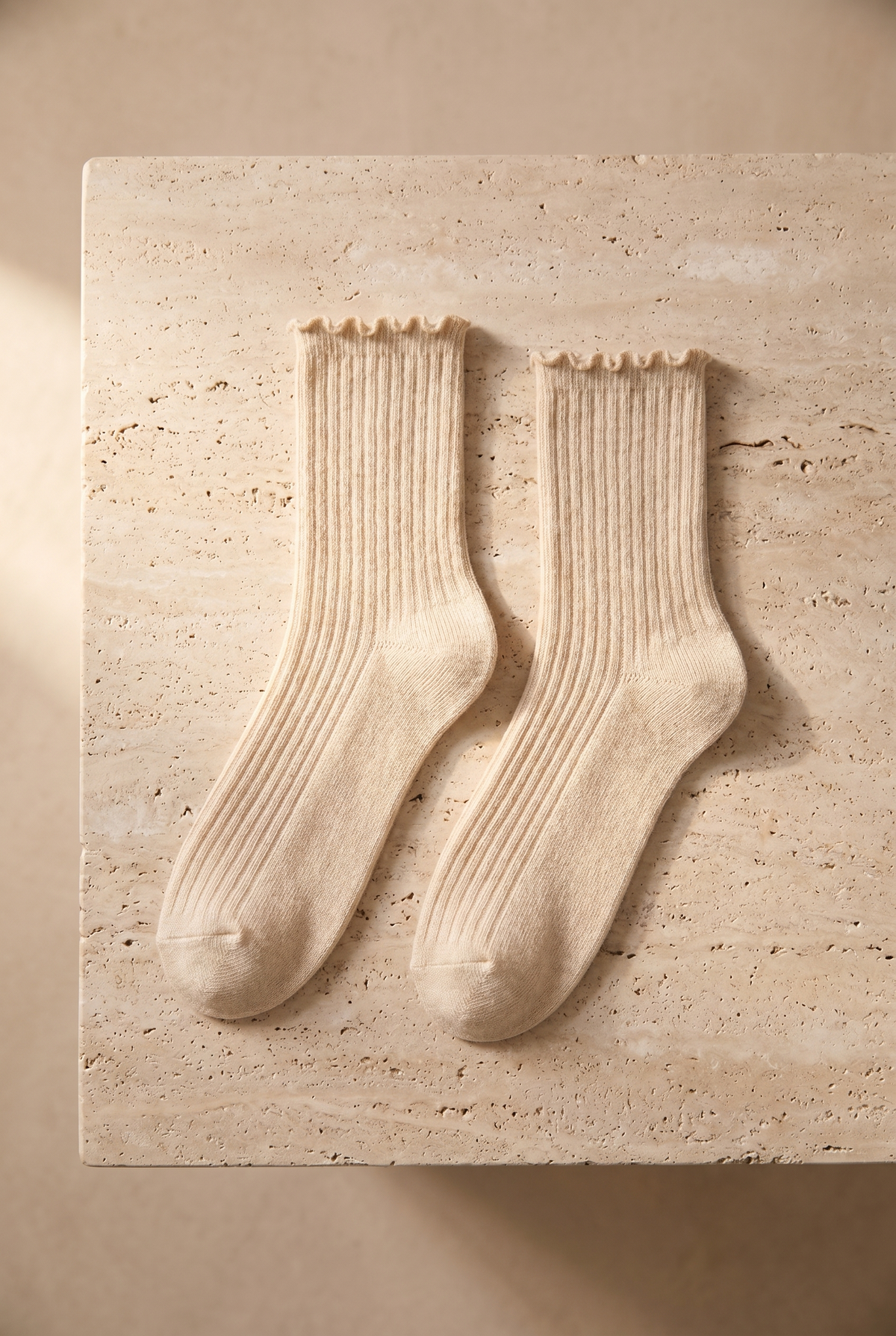 WOMEN ANKLE FRILLED SOCKET SOCKS LIGHT BROWN