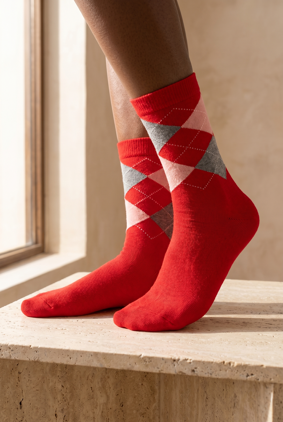 PLAID PATTERNED COTTON WOMEN SOCKS RED