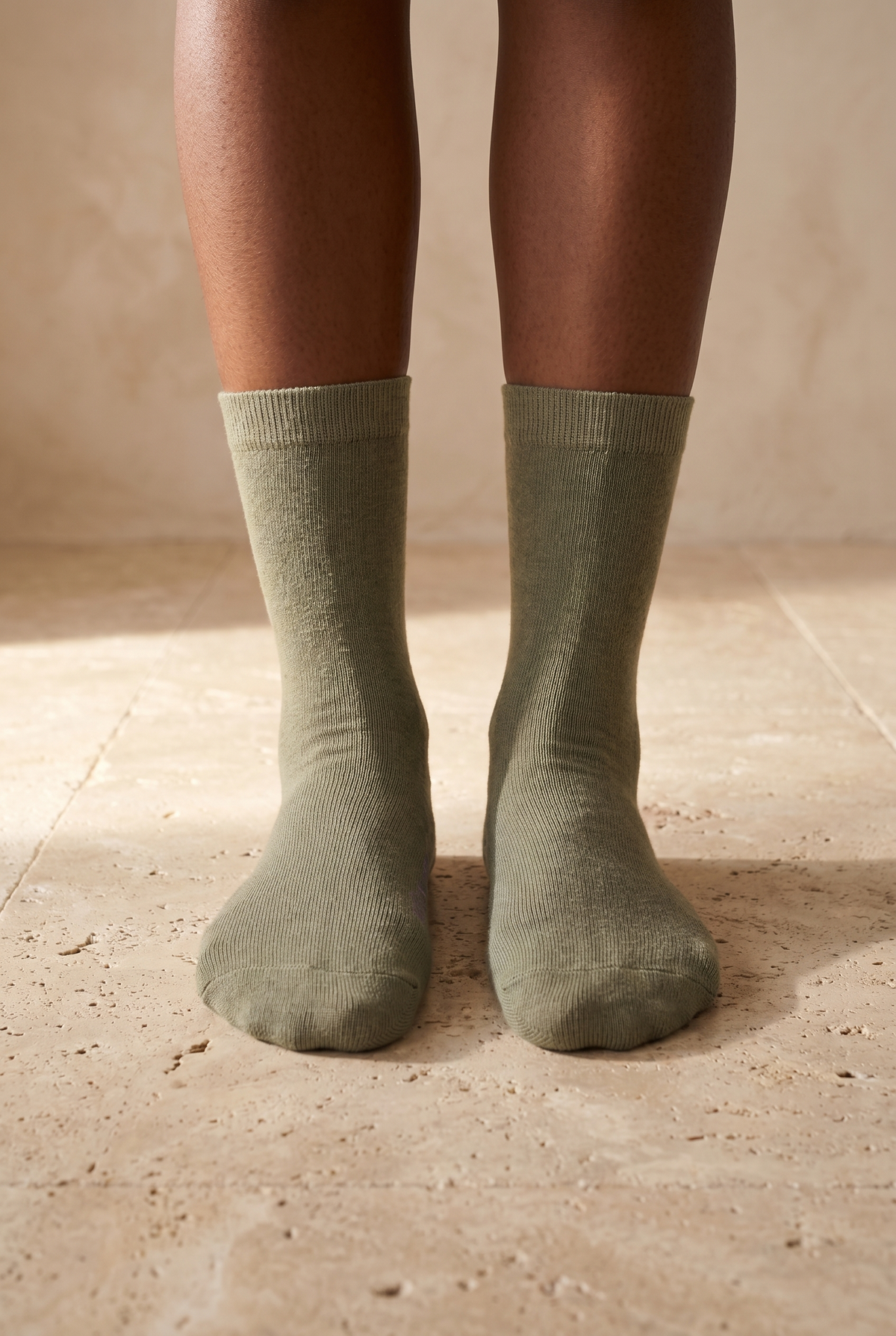 FAMILY WOMEN BASIC SOCKET SOCKS KHAKI
