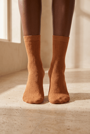 FAMILY WOMEN BASIC SOCKET SOCKS DARK BEIGE
