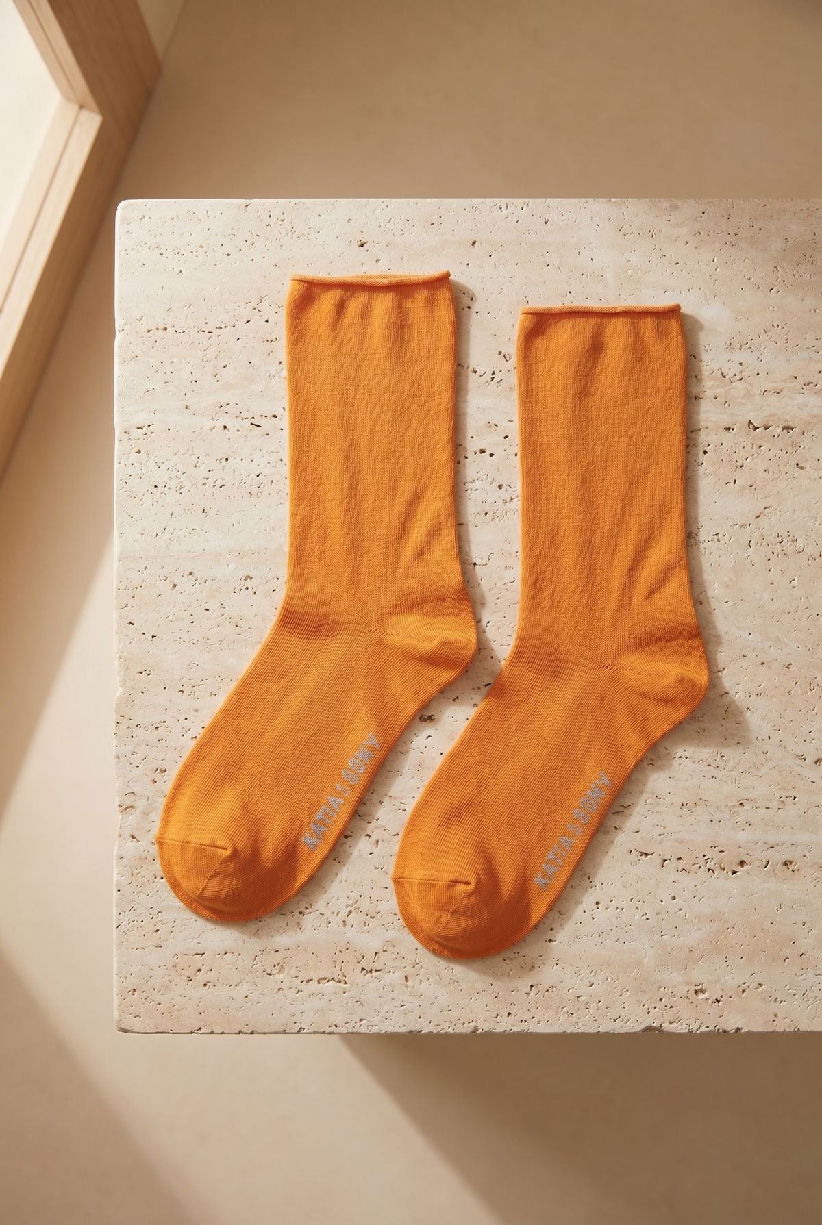 ELASTIC MODAL WOMEN SOCKS NEON ORANGE