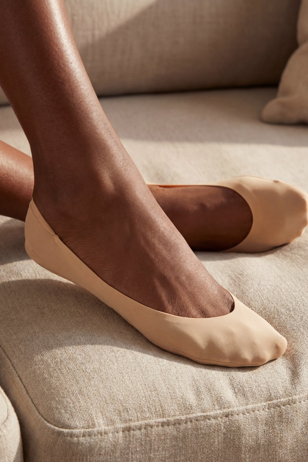 WOMEN'S INVISIBLE SOCKS WITH PADS NUDE