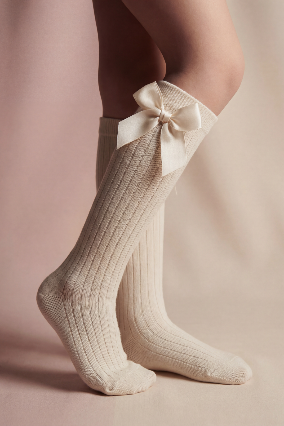RIBBON-WOVEN CHILDREN'S KNEE-HIGH SOCKS ECRU