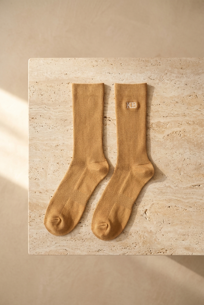 EMBROIDERED UNISEX ANKLE SOCKS LIGHT BROWN