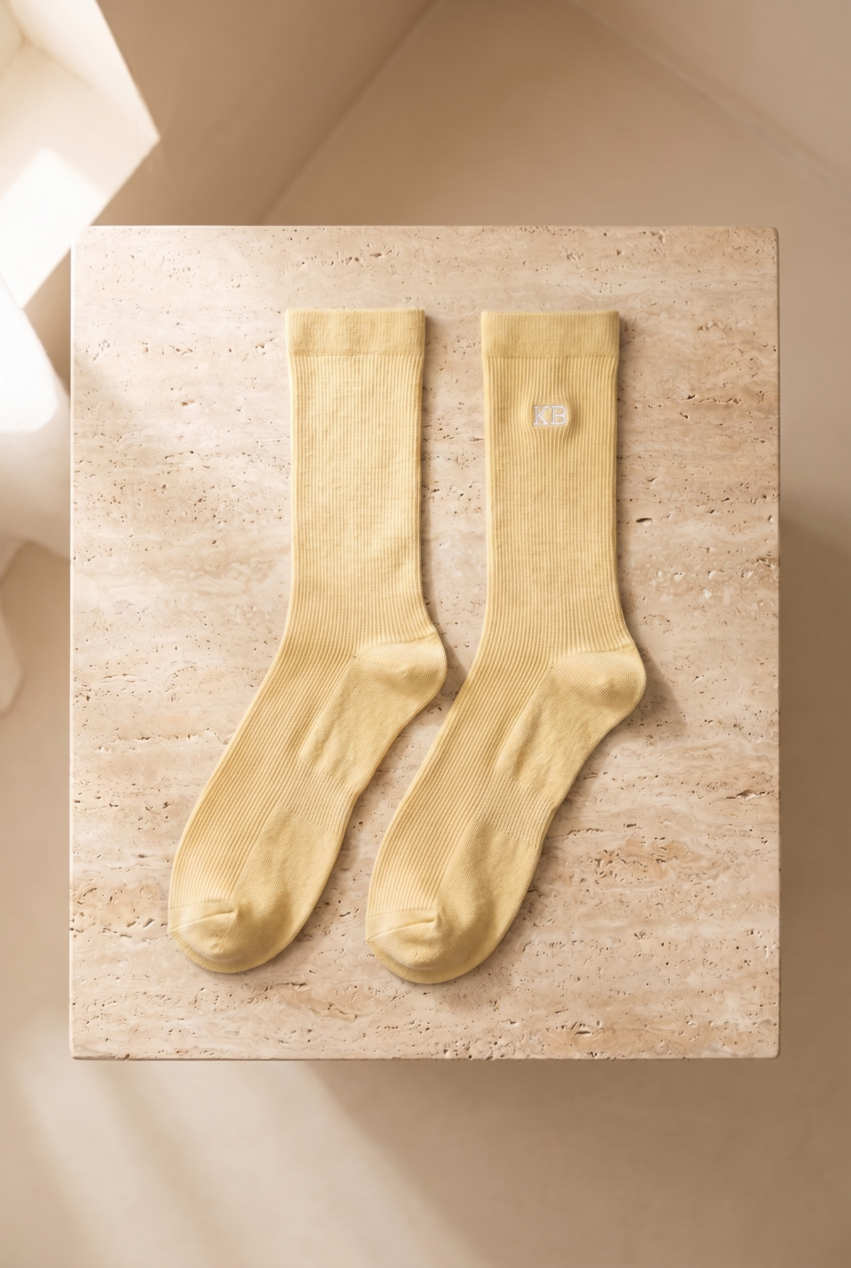 EMBROIDERED UNISEX ANKLE SOCKS YELLOW