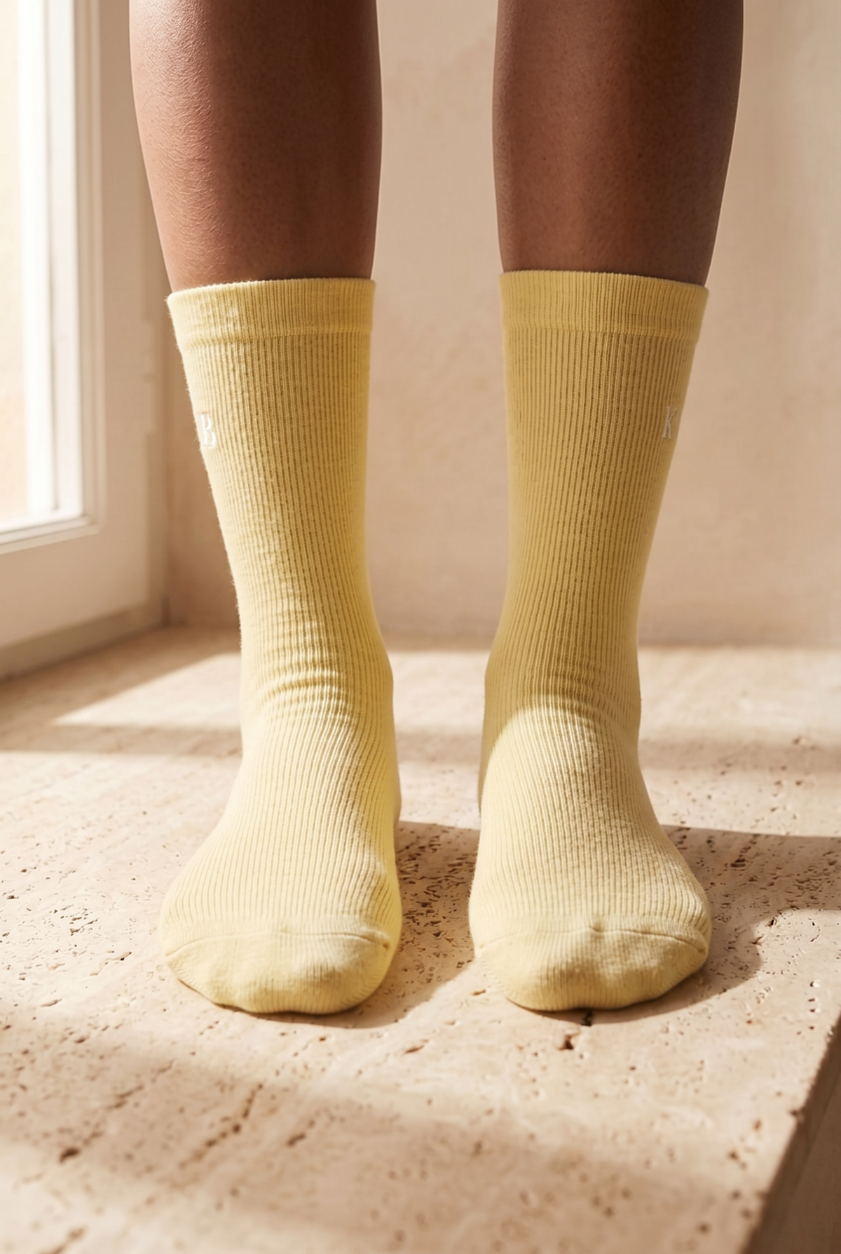 EMBROIDERED UNISEX ANKLE SOCKS YELLOW